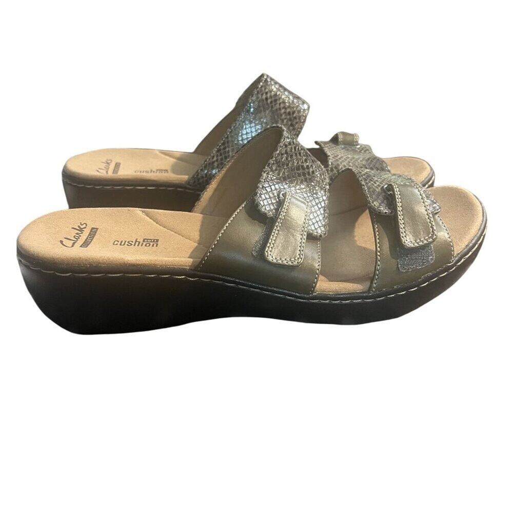Clarks Delana Felena Size 11 Leather Wedges Snakeskin Adjustable New with Tags